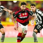 Flamengo avança à...