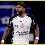 Corinthians enfrenta crise...