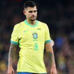 Bruno Guimarães sofre...