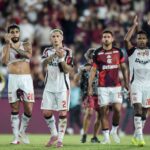Lanús surpreende Flamengo...