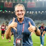 Flamengo organiza assembleia...