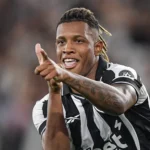 Flamengo busca Danilo,...