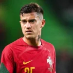 Flamengo negocia com...