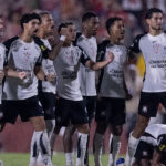 Corinthians e Coritiba...