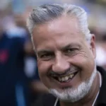 Ninho do Urubu:...