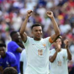 Mbappé detalha a...