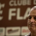 Flamengo registra déficit...