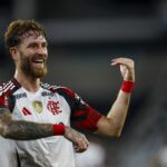 Léo Pereira: superação...