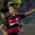 Flamengo vence Ferroviária...