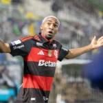 Flamengo negocia Lorran...