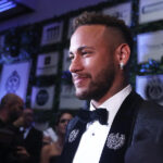 Neymar confirmado para...