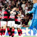 Flamengo goleia Botafogo...