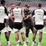 Flamengo intensifica preparação...
