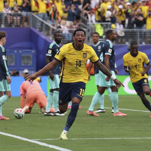 Flamengo monitora Gonzalo Plata e avalia venda por 15 milhões de euros