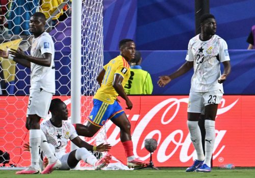 Jhon Arias comemora o gol da Colômbia diante de Gana em Kansas City (EFE/EPA/AMY KONTRAS)