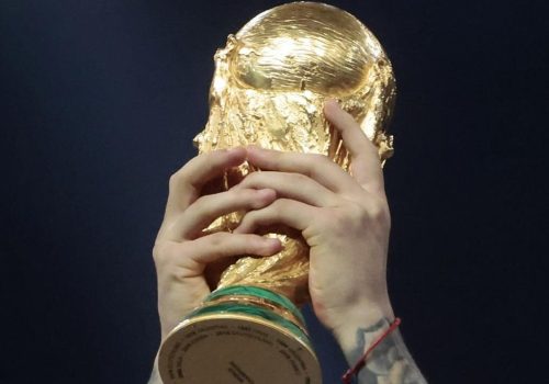 Taça da Copa do Mundo – Créditos: EFE/ Juan Ignacio Roncoroni