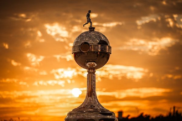 Troféu da Libertadores – Divulgação/Conmebol