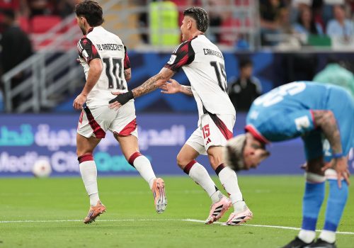 Leonardo Jardim pediu ao Flamengo a contratação de um meia ofensivo na próxima janela de trans...