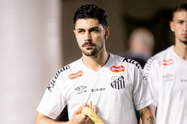 João Basso, zagueiro do Santos – Raul Baretta/ Santos FC