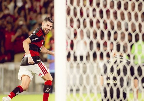 O Flamengo venceu o Santos por 3 a 1 em uma partida marcada por uma grande reviravolta. De acordo...