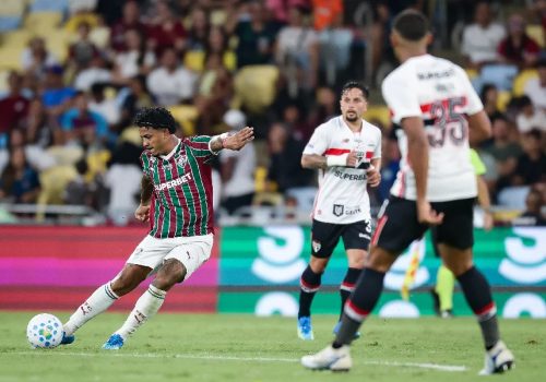 John Kennedy marcou contra o São Paulo no Maracanã – Foto: Marcelo Gonçalves / Fluminense FC