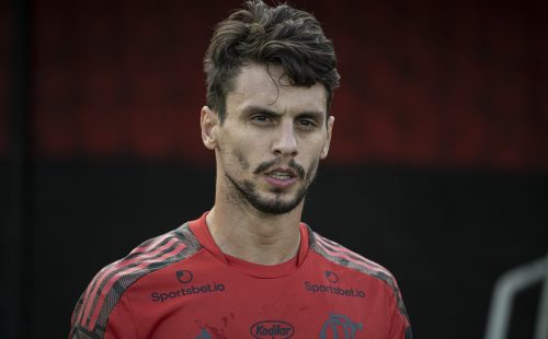 92674063-es-rio-de-janeiro-rj-29-04-2021-treino-do-flamengo-no-ninho-do-urubu-rodrigo-caio.jpg