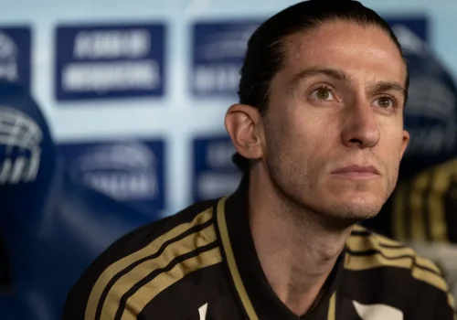 O Flamengo abriu contatos para buscar informações sobre o atacante David Romero, que atua pelo ...