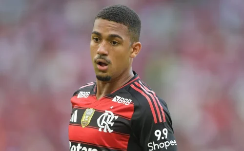 BBR_20250901_BBR_1505643_Samuel-Lino-jogador-do-Flamengo-durante-partida-contra-o-Gremio-scaled-e175.webp