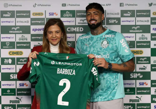 Alexander Barboza foi apresentado como novo zagueiro do Palmeiras – Foto: Cesar Greco/Palmeiras