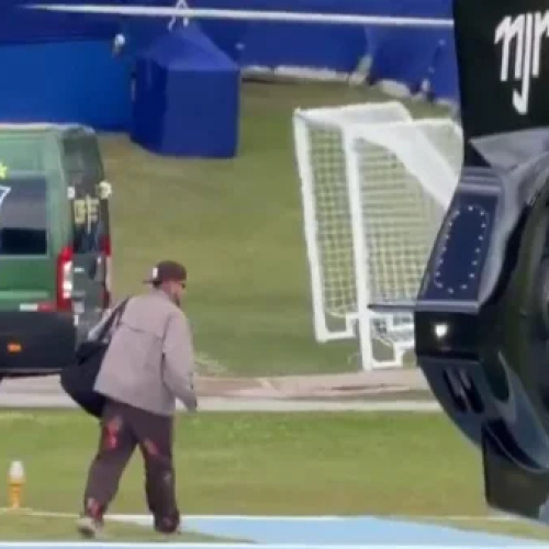 Neymar chega de Helicóptero a Granja Comary – Reprodução/TNT Sports