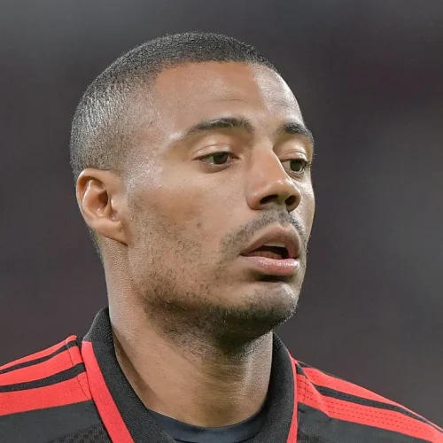 Flamengo encerra negociações por Luiz Henrique após impasse financeiroFlamengo encerra negocia...