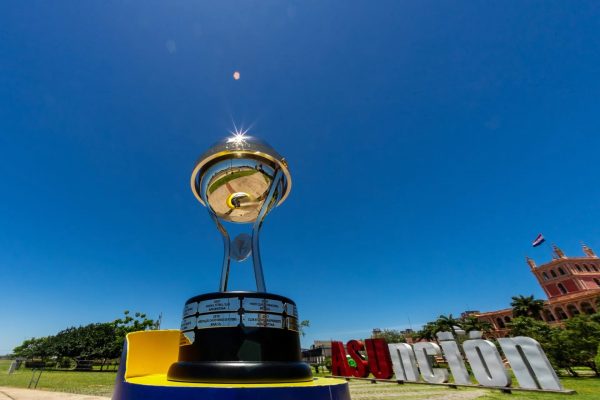Troféu da Sul-Americana – Divulgação / Conmebol