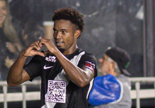 Thiago Mendes decidiu vitória a favor do Vasco – Foto: Matheus Lima / Vasco