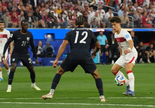Estados Unidos e Turquia se enfrentam pela Copa do Mundo – EFE/ Omar Alonso