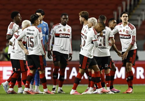 Flamengo rejeita proposta do Wolverhampton por empréstimo de AndrewO Flamengo rejeitou proposta ...