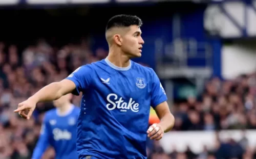 alcaraz-atinge-objetivo-principal-no-everton-enquanto-flamengo-se-aproxima-de-vender-por-r-114-milho.webp