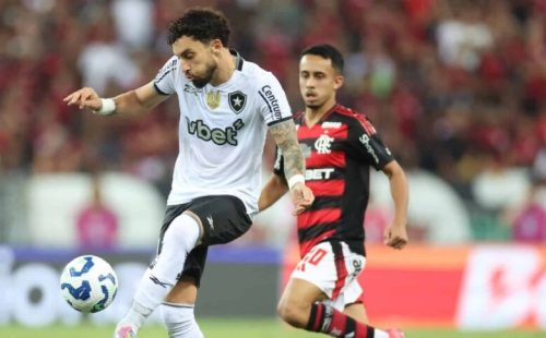 alex-telles-lateral-do-botafogo-destaca-empate-no-maracana-contra-o-flamengo-e-forte-em-casa.jpg