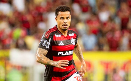 allan-volante-flamengo-x-tachira-maracana-libertadores.jpg