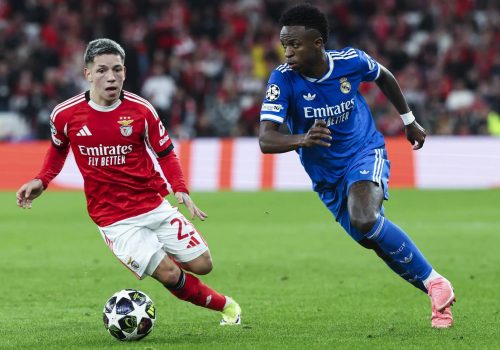 Gianluca Prestianni, do Benfica, foi acusado de racismo por Vinicius Junior, do Real Madrid – E...