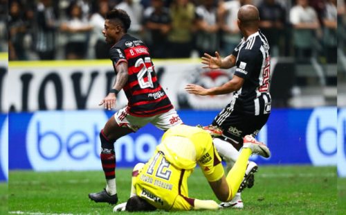 bastidores-do-jogo-do-flamengo-aumentam-rivalidade-com-o-atletico-mg.jpg