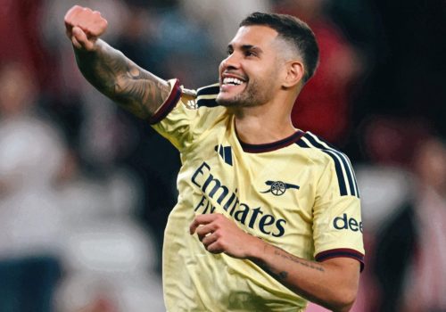 Bruno Guimarães marcou o primeiro gol dele pelo Arsenal (Reprodução/X/Arsenal)