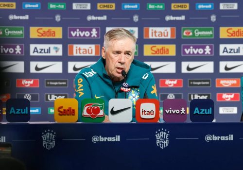 Carlo Ancelotti durante coletiva na Granja Comary – Rafael Ribeiro/CBF