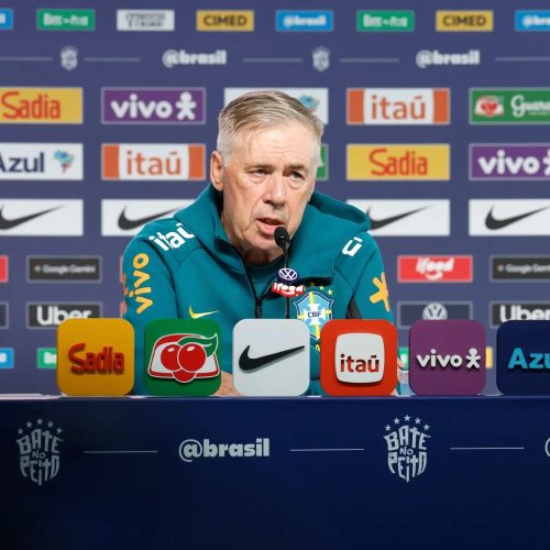 Carlo Ancelotti durante coletiva na Granja Comary – Rafael Ribeiro/CBF