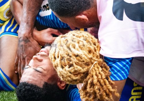 Curaçao comemora primeiro gol em Copas do Mundo (Reprodução/X/TheBlueWaveFFK)