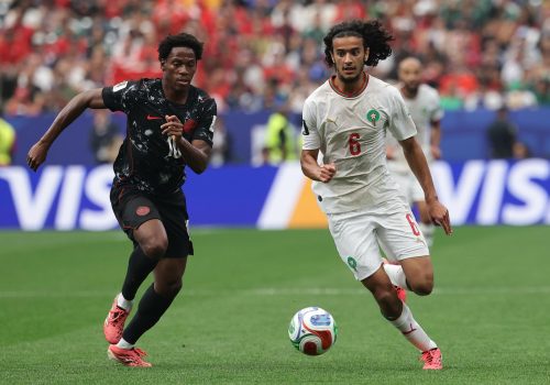 Camisa 6 de Marrocos, Bouaddi participou de cinco jogos na última Copa - Christopher Neundorf/EFE