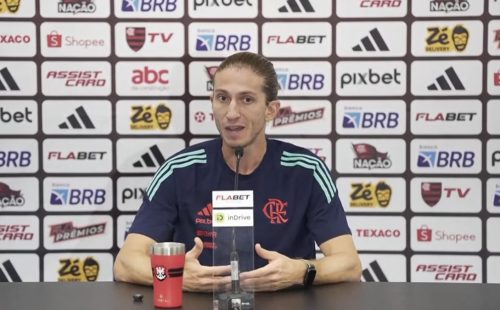 filipe-luis-coletiva-pos-jogo-flamengo.jpg