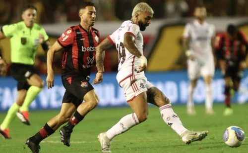 flamengo-conquista-o-titulo-de-melhor-visitante-do-brasileirao-apos-vitoria-sobre-o-vitoria.jpg