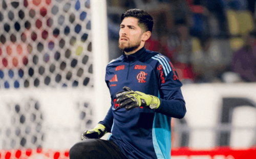 flamengo-esta-em-negociacoes-para-renovar-o-contrato-do-goleiro-rossi.png