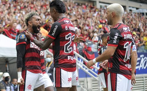 gabigol-bruno-henrique-arrascaeta-jogadores-atletas-flamengo-supercopa.jpg