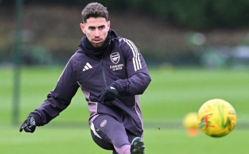 jorginho-sofre-lesao-seria-e-preocupa-arsenal-volante-e-cobicado-pelo-flamengo.jpg